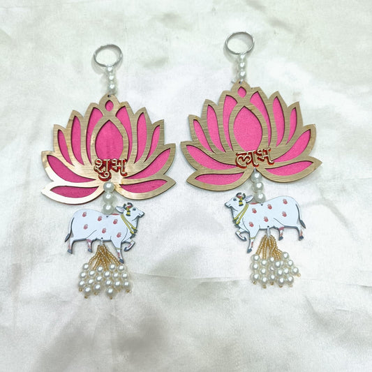 Premium Quality Kamal Cow Wall Hanging (Pack of 2)